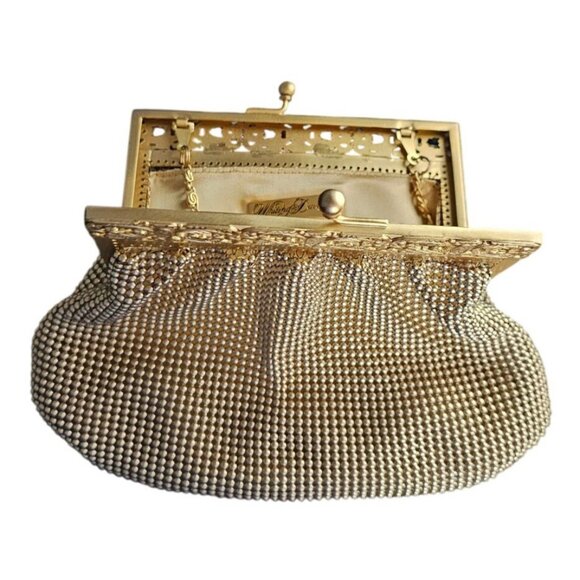 Gold Mesh Evening Clutch Purse With Decorative Frame & Chain Strap By Whiting & - Picture 2 of 5